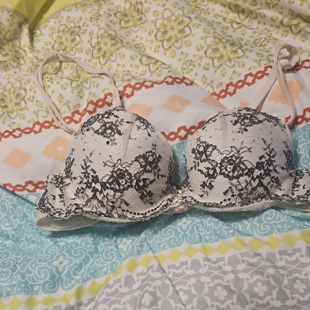 Victoria's Secret Cream Satin Bra